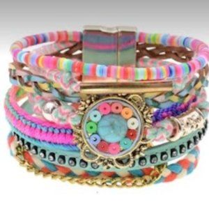 Beautiful multistrand clasp bracelet